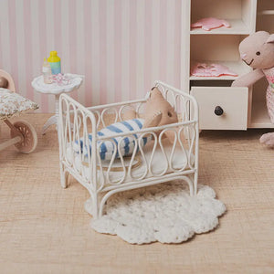 Crochet Flower Round Rug – 1:12 Scale Dollhouse Decor Kivvi Tales