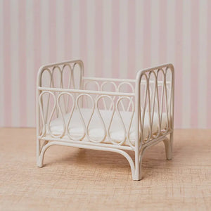 White Metal Baby Crib – 1:12 Scale Dollhouse Furniture Kivvi Tales