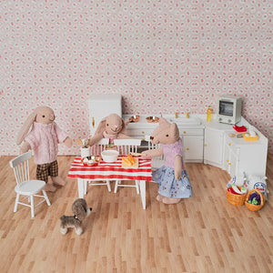 Miniature baking moment with mouse, bunny and bunny mom preparing food together in a cozy 1:12 kitchen setting