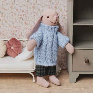 6 inch Bunny Dad Oliver – Figure for 1:12 Scale Dollhouse Scenes Kivvi Tales