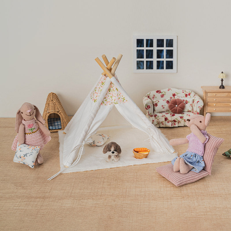 Rainy Day Fort in the Living Room – Dollhouse Gift Box Set