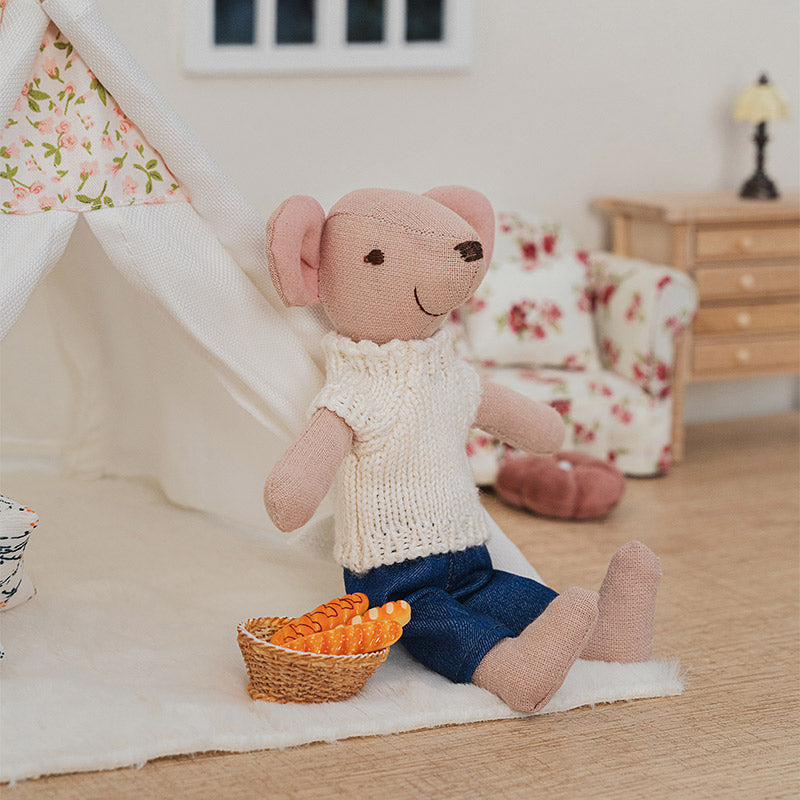 6 inch Mouse Dad Edwin – 1:12 Scale Dollhouse Figure