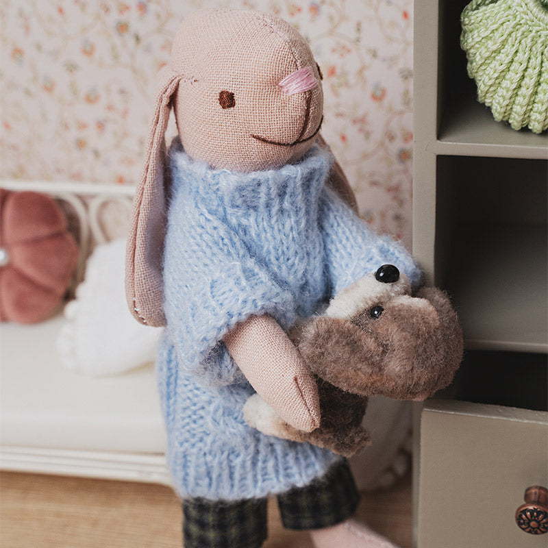 6 inch Bunny Dad Oliver – 1:12 Scale Dollhouse Figure